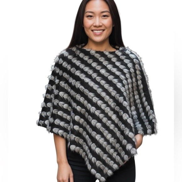 INC International Concepts Asymmetrical Faux Fur Poncho Brown OSFM NEW - Picture 11 of 15